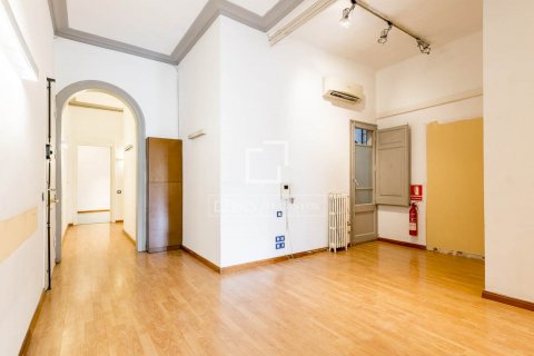 3 chambres apartment à vendre à Barcelona, Catalonia, Spain № 8955 - photo 5