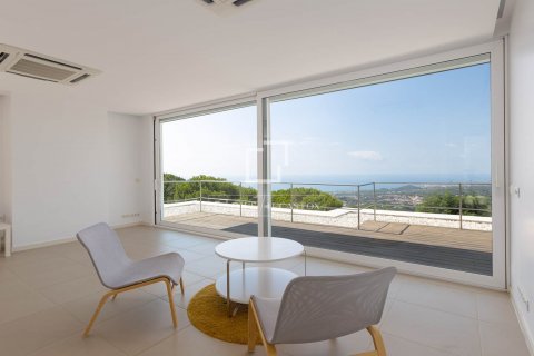 5 bedrooms villa for sale in Sant Andreu de Llavaneres, Barcelona, Catalonia, Spain № 8951 - photo 19