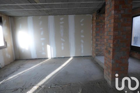 Купить коммерческую недвижимость в Пуигсерда, Испания 850м², № 4837 - фото 11