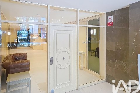 3 bedrooms apartment for sale in Barcelona, Catalonia, Spain № 8312 - photo 4