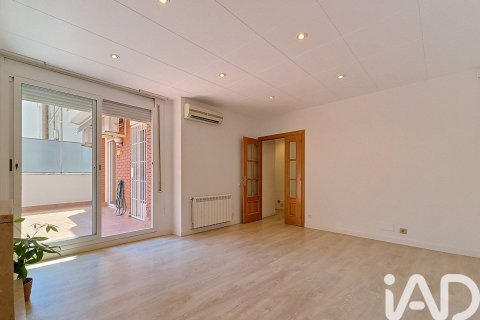 3 bedrooms apartment for sale in Barcelona, Catalonia, Spain № 8312 - photo 16