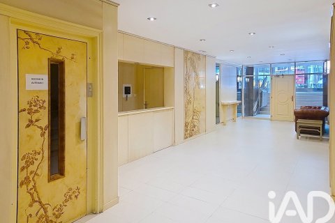 3 bedrooms apartment for sale in Barcelona, Catalonia, Spain № 8312 - photo 3
