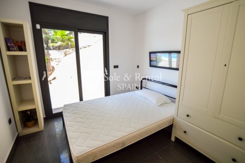 4 bedrooms house for sale in Lloret de Mar, Girona, Catalonia, Spain № 6677 - photo 15