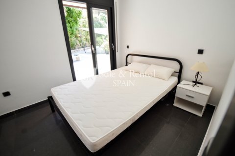 4 bedrooms house for sale in Lloret de Mar, Girona, Catalonia, Spain № 6677 - photo 17