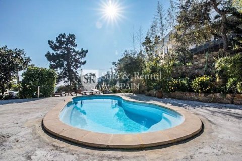 4 bedrooms house for sale in Lloret de Mar, Girona, Catalonia, Spain № 6677 - photo 2