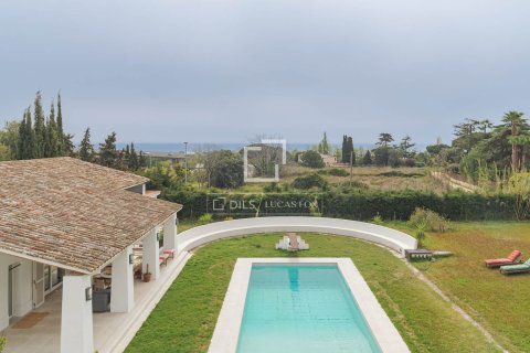 8 bedrooms villa for sale in Sant Andreu de Llavaneres, Barcelona, Catalonia, Spain № 3806 - photo 2