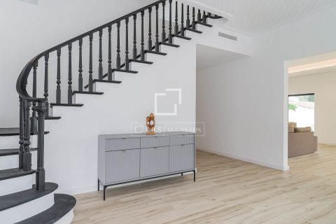 8 bedrooms villa for sale in Sant Andreu de Llavaneres, Barcelona, Catalonia, Spain № 3806 - photo 10