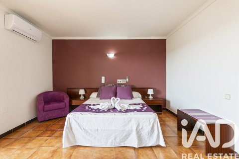 Купить коммерческую недвижимость в Калафелл, Испания 2924м², № 7375 - фото 11