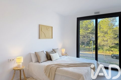 Apartamento de 4 dormitorios en venta en Sant Pere de Ribes, Barcelona, Cataluña, Spain № 7373 - foto 19