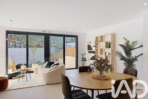 Apartamento de 4 dormitorios en venta en Sant Pere de Ribes, Barcelona, Cataluña, Spain № 7373 - foto 28
