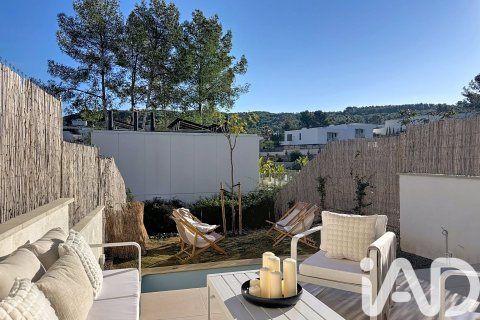 Apartamento de 4 dormitorios en venta en Sant Pere de Ribes, Barcelona, Cataluña, Spain № 7373 - foto 9