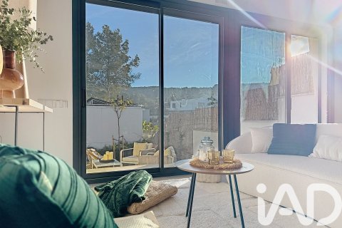 Apartamento de 4 dormitorios en venta en Sant Pere de Ribes, Barcelona, Cataluña, Spain № 7373 - foto 4