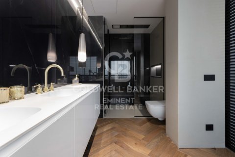 4 bedrooms apartment for sale in Barcelona, Catalonia, Spain № 5953 - photo 20