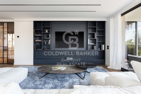 4 bedrooms apartment for sale in Barcelona, Catalonia, Spain № 5953 - photo 3
