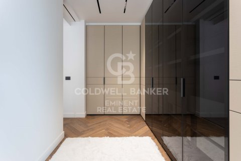 4 bedrooms apartment for sale in Barcelona, Catalonia, Spain № 5953 - photo 18