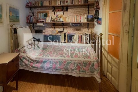 Apartamento de 3 dormitorios en venta en Barcelona, Cataluña, Spain № 8905 - foto 30