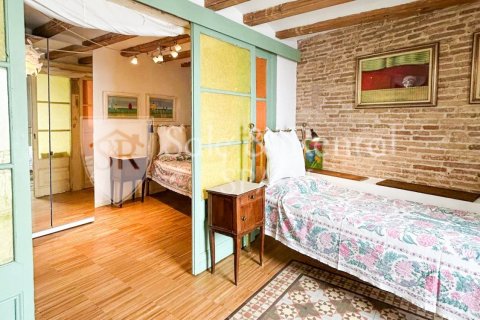 Apartamento de 3 dormitorios en venta en Barcelona, Cataluña, Spain № 8905 - foto 16