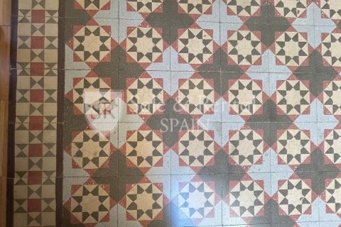 Apartamento de 3 dormitorios en venta en Barcelona, Cataluña, Spain № 8905 - foto 7