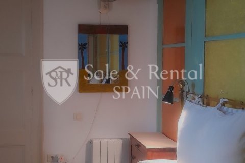 Apartamento de 3 dormitorios en venta en Barcelona, Cataluña, Spain № 8905 - foto 5