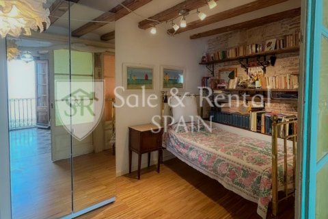 Apartamento de 3 dormitorios en venta en Barcelona, Cataluña, Spain № 8905 - foto 23