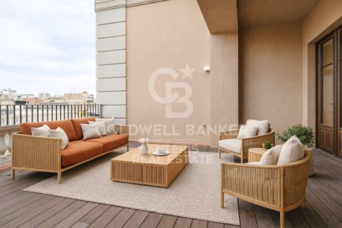 3 bedrooms penthouse for sale in Barcelona, Catalonia, Spain № 5363 - photo 2