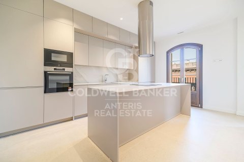 3 bedrooms penthouse for sale in Barcelona, Catalonia, Spain № 5363 - photo 5