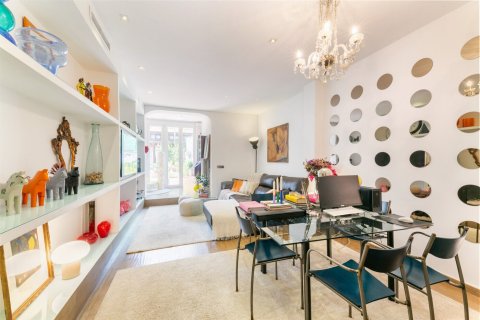 7 bedrooms apartment for sale in Barcelona, Catalonia, Spain № 1482 - photo 7