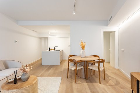 3 bedrooms apartment for sale in Barcelona, Catalonia, Spain № 1480 - photo 16