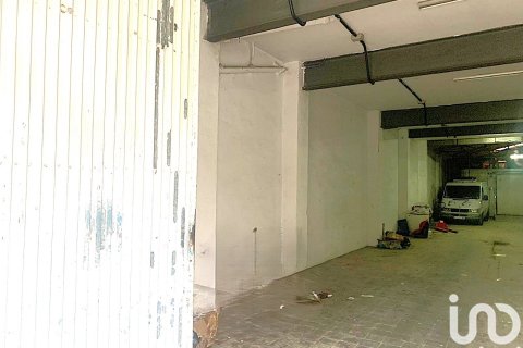 598 sq.m. commercial property for rent in El Vendrell, Tarragona, Catalonia, Spain № 5135 - photo 4