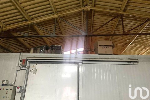 598 sq.m. commercial property for rent in El Vendrell, Tarragona, Catalonia, Spain № 5135 - photo 12