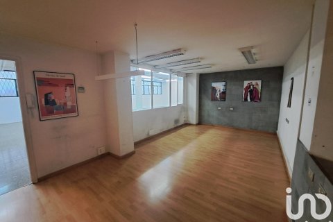 487 sq.m. commercial property for rent in Barcelona, Catalonia, Spain № 5138 - photo 12