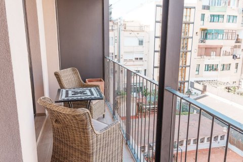 3 bedrooms apartment for sale in Barcelona, Catalonia, Spain № 6801 - photo 4
