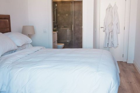 3 bedrooms apartment for sale in Barcelona, Catalonia, Spain № 6801 - photo 9