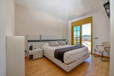 4 bedrooms house for sale in Platja D'aro, Girona, Catalonia, Spain № 7216 - photo 10