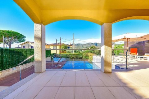 4 bedrooms house for sale in Platja D'aro, Girona, Catalonia, Spain № 7216 - photo 5