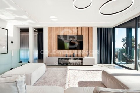 Купить виллу в Кастельдефельс, Испания с 5 спален, 327м², № 5693 - фото 8