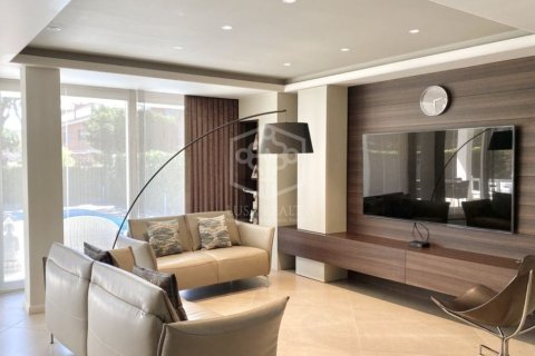 4 bedrooms villa for sale in Gava, Barcelona, Catalonia, Spain № 912