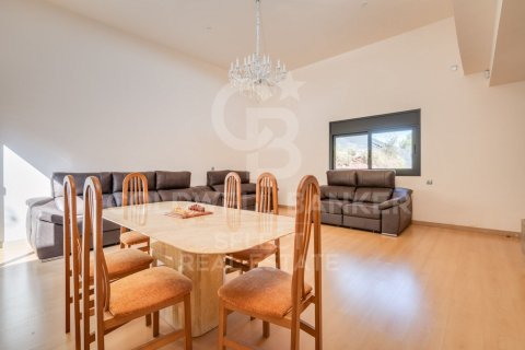 5 bedrooms house for sale in Matadepera, Barcelona, Catalonia, Spain № 7966 - photo 3