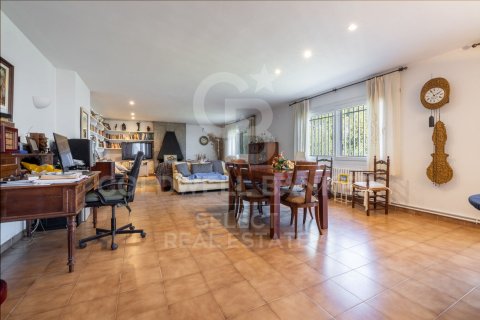 Сasa de 7 dormitorios en venta en Matadepera, Barcelona, Cataluña, Spain № 7964 - foto 30