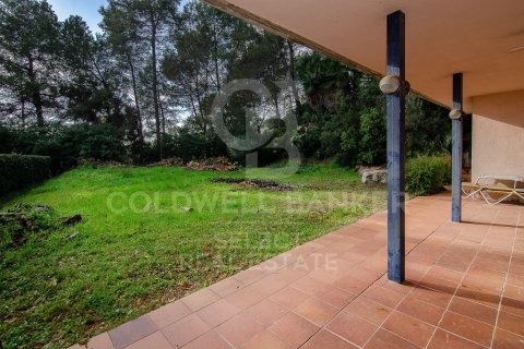2000 sq.m. land plot for sale in Cerdanyola Del Valles, Barcelona, Catalonia, Spain № 7970 - photo 6