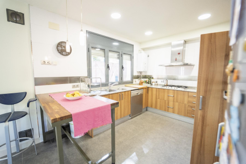 4 bedrooms house for sale in Coma-Ruga, Tarragona, Catalonia, Spain № 1593 - photo 12