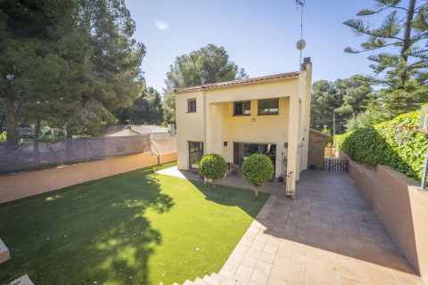 4 bedrooms house for sale in Coma-Ruga, Tarragona, Catalonia, Spain № 1593 - photo 3