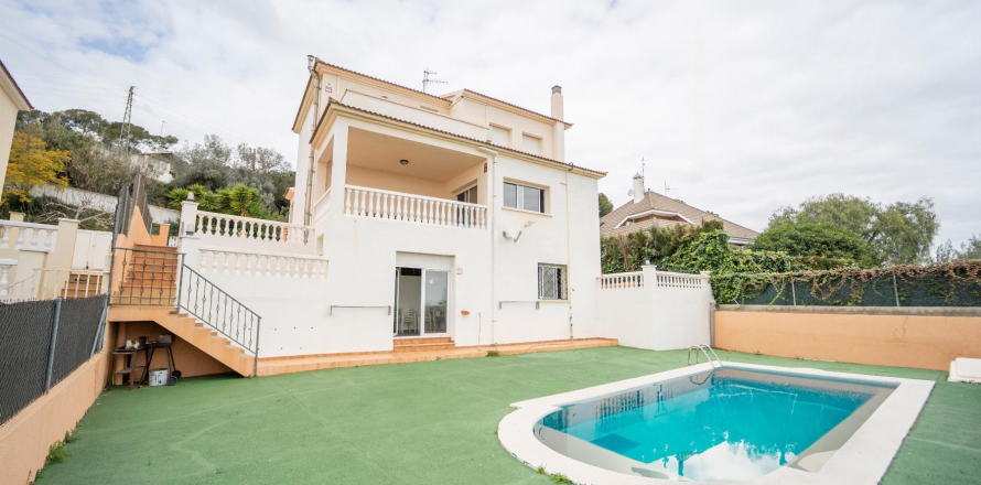 5 bedrooms house for sale in Coma-Ruga, Tarragona, Catalonia, Spain № 1592