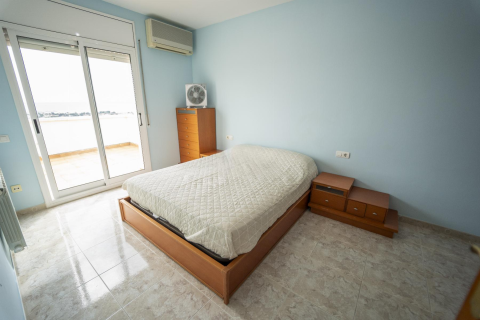5 bedrooms house for sale in Coma-Ruga, Tarragona, Catalonia, Spain № 1592 - photo 9