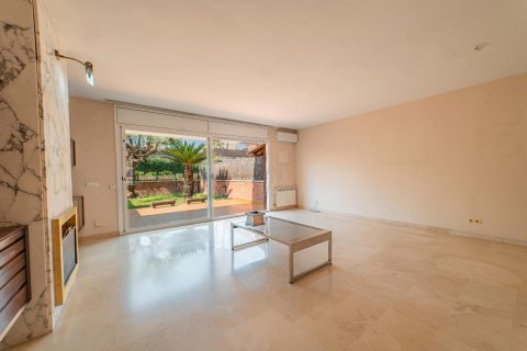4 bedrooms house for sale in Vilassar de Mar, Barcelona, Catalonia, Spain № 1596 - photo 4