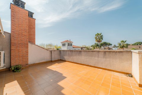 4 bedrooms house for sale in Vilassar de Mar, Barcelona, Catalonia, Spain № 1596 - photo 18
