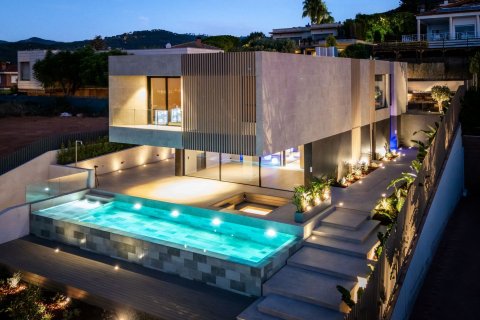 5 bedrooms house for sale in Teia, Barcelona, Catalonia, Spain № 1598