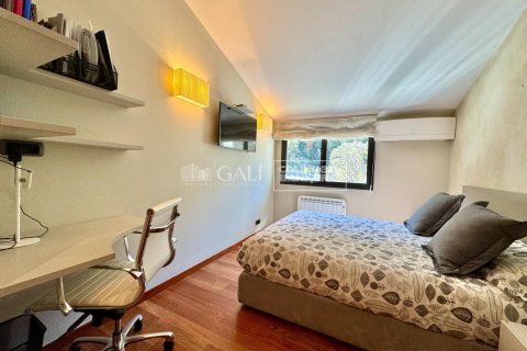 Ático de 3 dormitorios en alquiler en Principado De Andorra (Ninguna Poblacion Tiene C.P.), Lérida, Cataluña, Spain № 7995 - foto 23