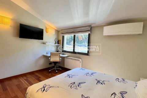 Ático de 3 dormitorios en alquiler en Principado De Andorra (Ninguna Poblacion Tiene C.P.), Lérida, Cataluña, Spain № 7995 - foto 26