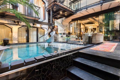 1400 sq.m. house for sale in Barcelona, Catalonia, Spain № 7993